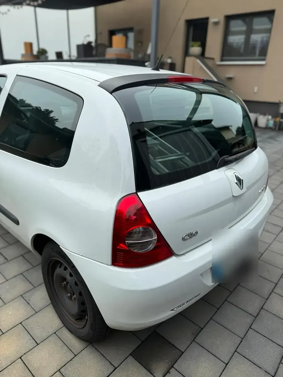 Gebraucht Renault Clio 58 PS (42 kW) 2010 Weiß Kleinwagen