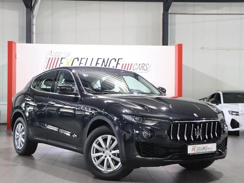 Schwarz Gebraucht 2018 Maserati Levante SUV | 34.991 € (Superpreis) - Bild 1/4