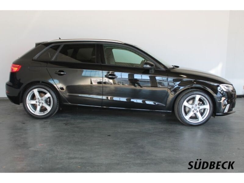 Gebraucht Audi A3 Sport 150 PS (110 kW) 2017 Mythosschwarz (metallic) Limousine