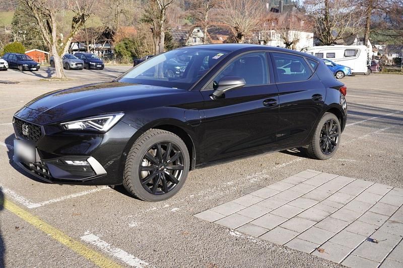 Gebraucht Seat Leon FR 204 PS (150 kW) 2021 Schwarz Limousine