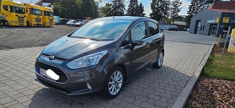 Gebraucht Ford B-MAX Titanium 101 PS (74 kW) 2017 Grau Van / Kleinbus
