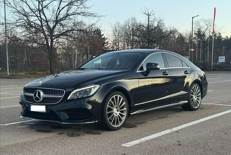 Schwarz Gebraucht 2018 Mercedes CLS250 AMG line Limousine | 29.900 € (Teuer) - Bild 1/4