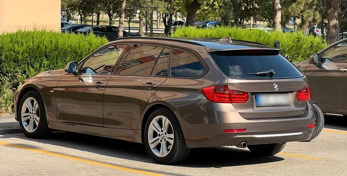 Gebraucht BMW 316 116 PS (85 kW) 2013 Braun Kombi
