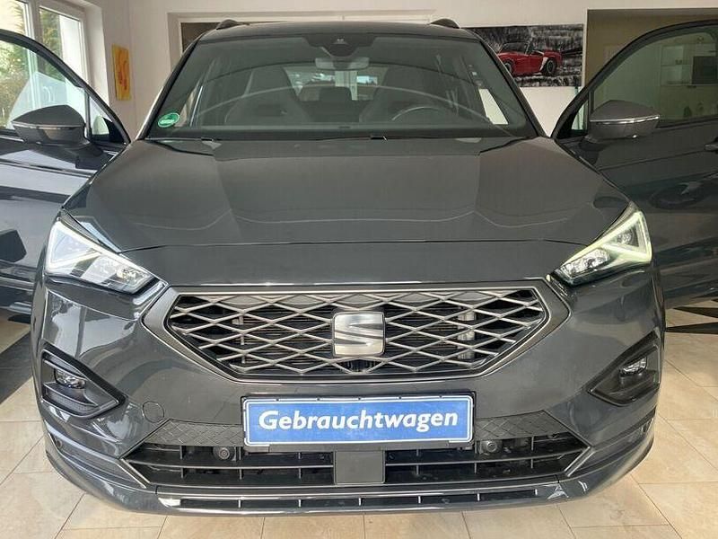 Gebraucht Seat Tarraco FR 245 PS (180 kW) 2024 Urano grau SUV