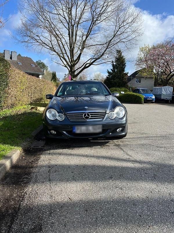 Gebraucht Mercedes C180 143 PS (105 kW) 2004 Coupé