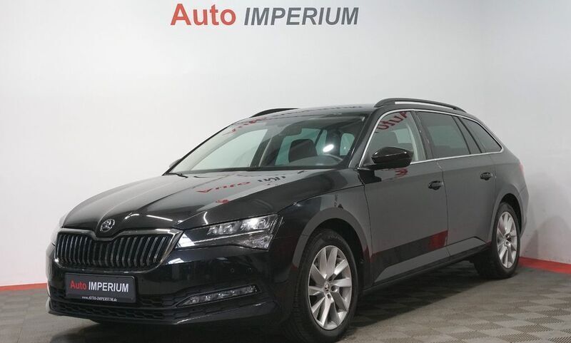 Schwarzmagic perleffekt Gebraucht 2022 Skoda Superb Ambition Kombi | 27.990 € (Fairer Preis) - Bild 1/4