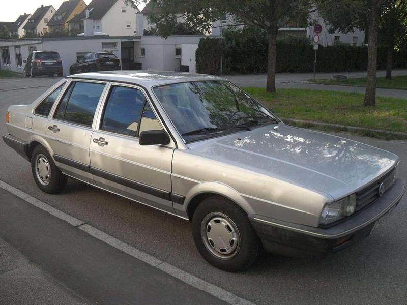 Gebraucht VW Santana 116 PS (85 kW) 1985 Silber Limousine