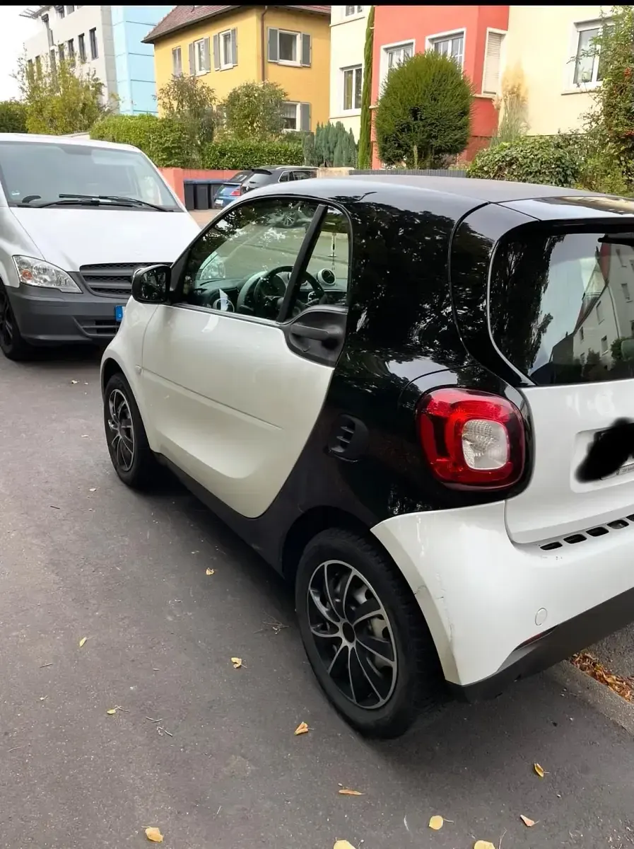 Gebraucht Smart ForTwo Coupé 90 PS (66 kW) 2016 Weiß Coupé