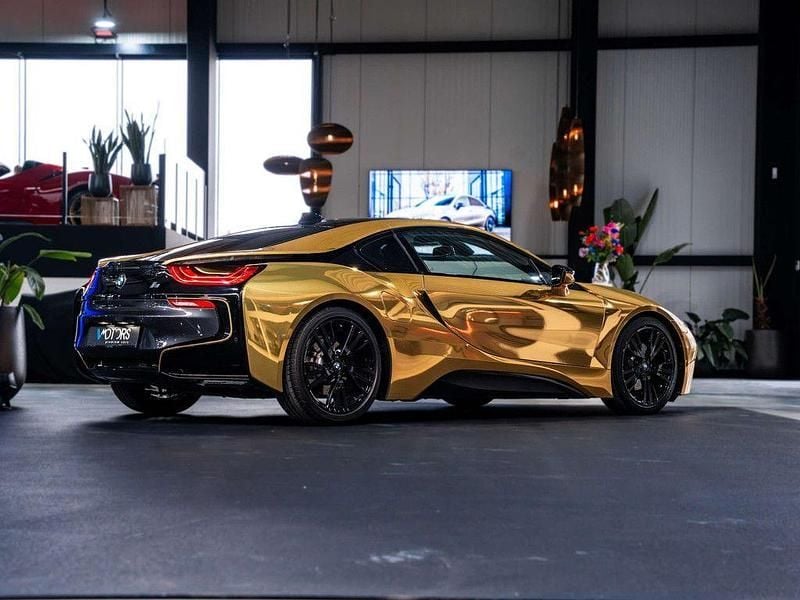 Second-hand BMW i8 Performance 374 CP (275 kW) 2015 Gri Coupe