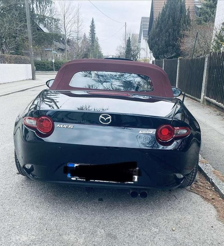 Gebraucht Mazda MX5 160 PS (117 kW) 2018 Schwarz Cabrio