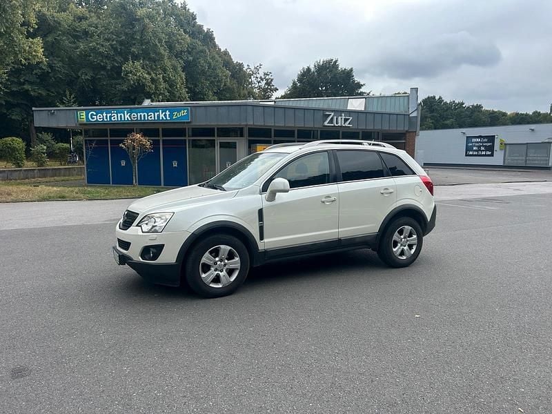 Weiß Gebraucht 2012 Opel Antara SUV | 4.800 € - Bild 1/4