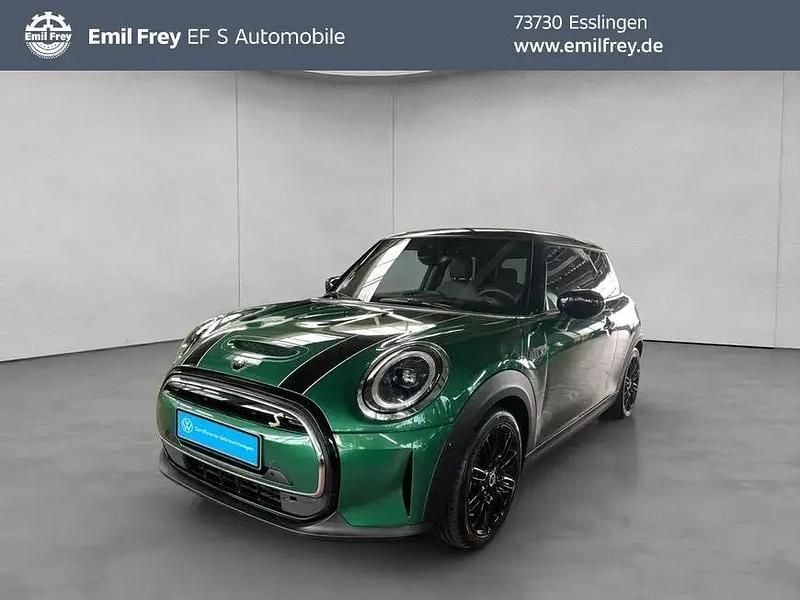 Grün Gebraucht 2023 Mini Cooper SE Essential Kleinwagen | 21.890 € (Fairer Preis) - Bild 1/4