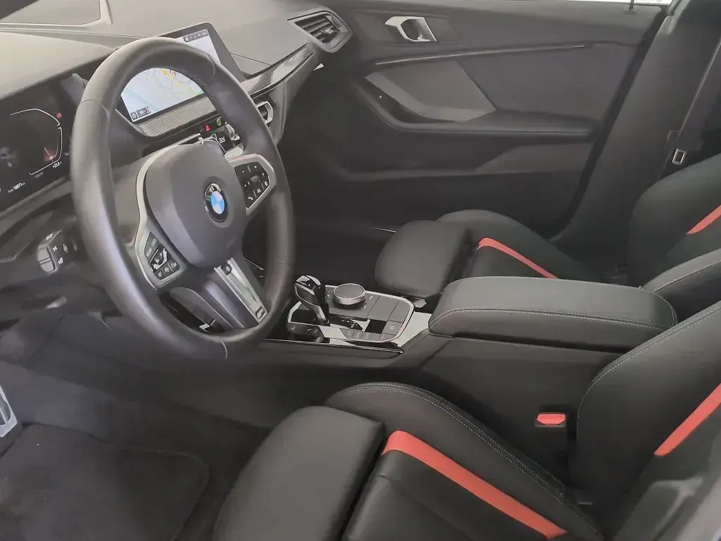 Gebraucht BMW 220 Performance 178 PS (130 kW) 2024 Sonderlackierung Coupé