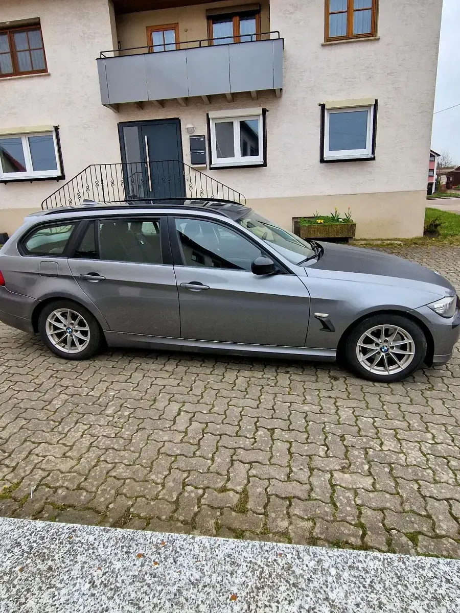 Gebraucht BMW 320 184 PS (135 kW) 2010 Kombi