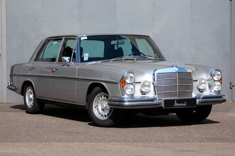 Silber Gebraucht 1971 Mercedes W109 Limousine | 49.900 € - Bild 1/4