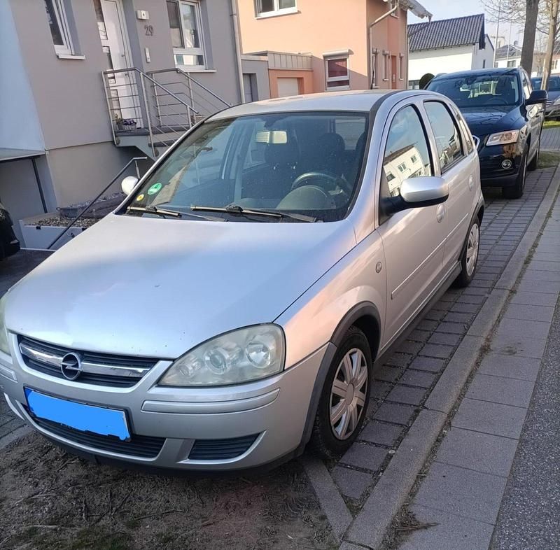 Gebraucht Opel Corsa 80 PS (58 kW) 2006 Silber Kleinwagen