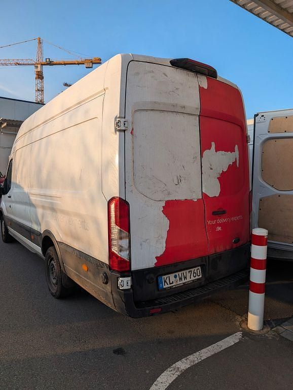 Gebraucht Ford Transit 131 PS (96 kW) 2022 Weiß Limousine