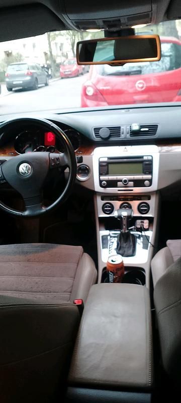 Gebraucht VW Passat 140 PS (102 kW) 2008 Blau Kombi