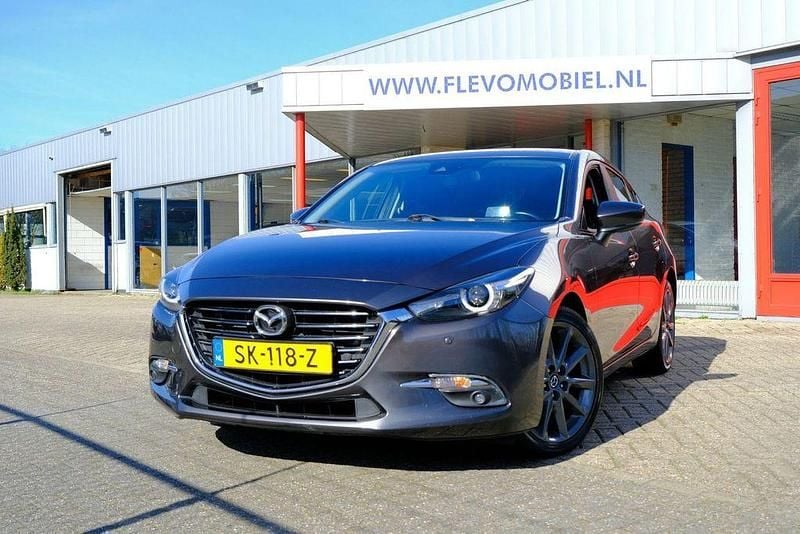 Gebraucht Mazda 3 120 PS (88 kW) 2018 Grau Limousine