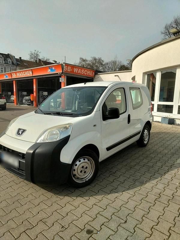 Gebraucht Peugeot Bipper 75 PS (55 kW) 2012 Weiß Van / Kleinbus