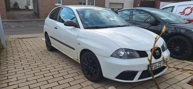 Gebraucht Seat Ibiza Reference 69 PS (50 kW) 2009 Weiß Limousine