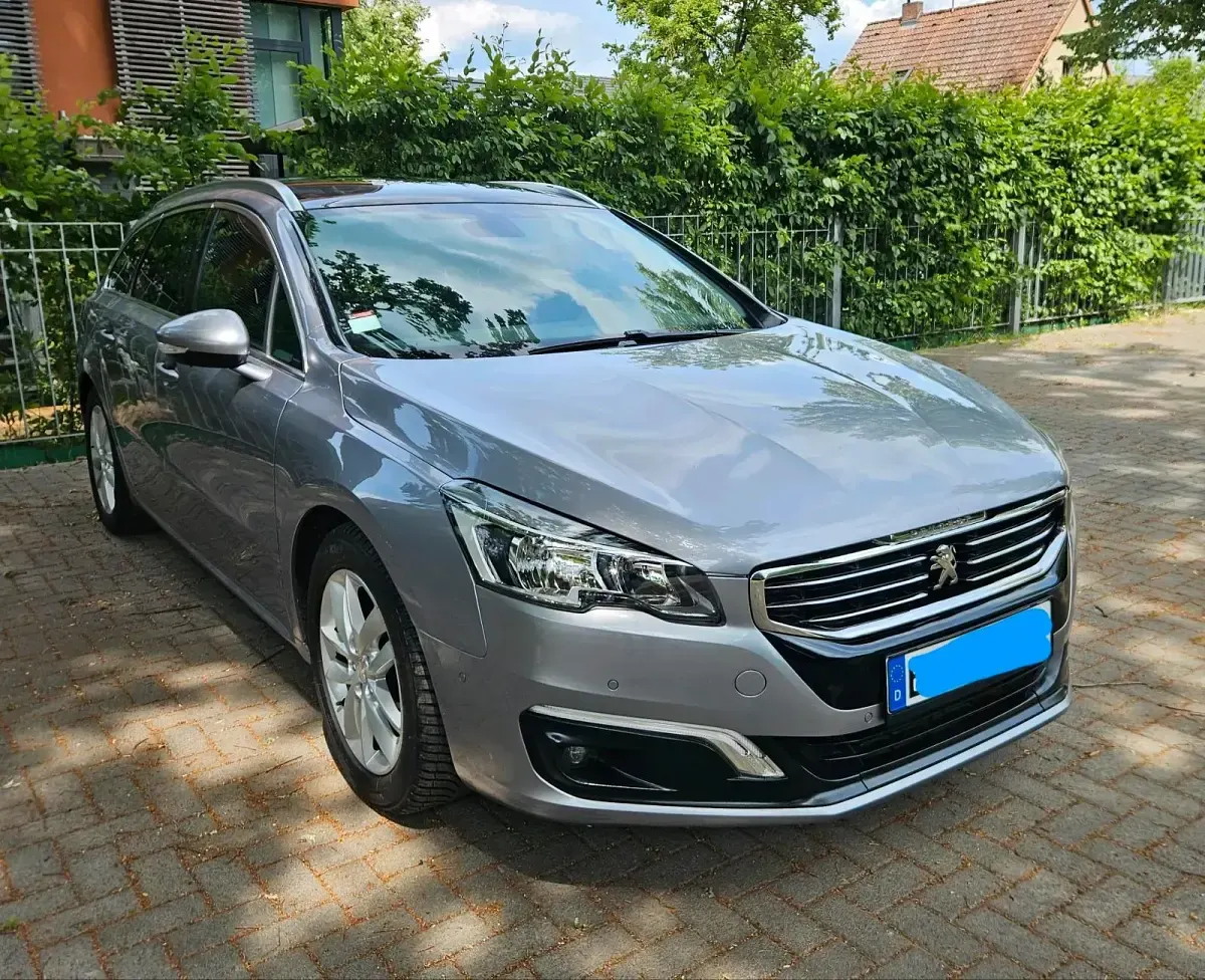 Gebraucht Peugeot 508 120 PS (88 kW) 2017 Grau Kombi