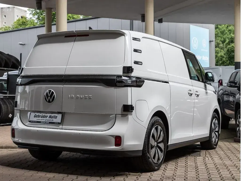 Neu VW ID. Buzz Pro 210 kW (286 PS) 2026 Weiss / Van / Kleinbus