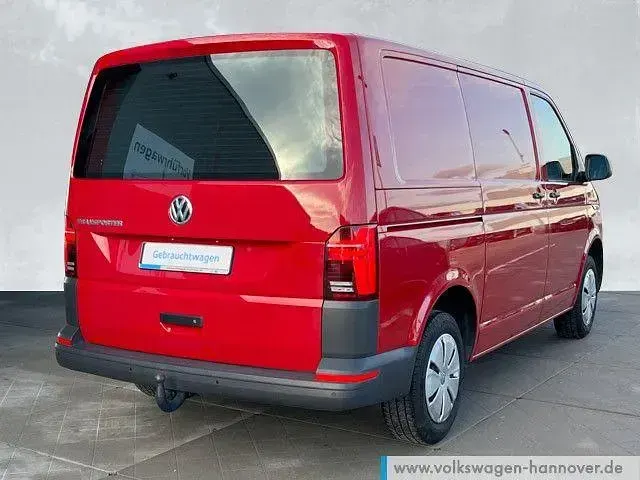 Gebraucht VW Transporter 150 PS (110 kW) 2023 Rot Van