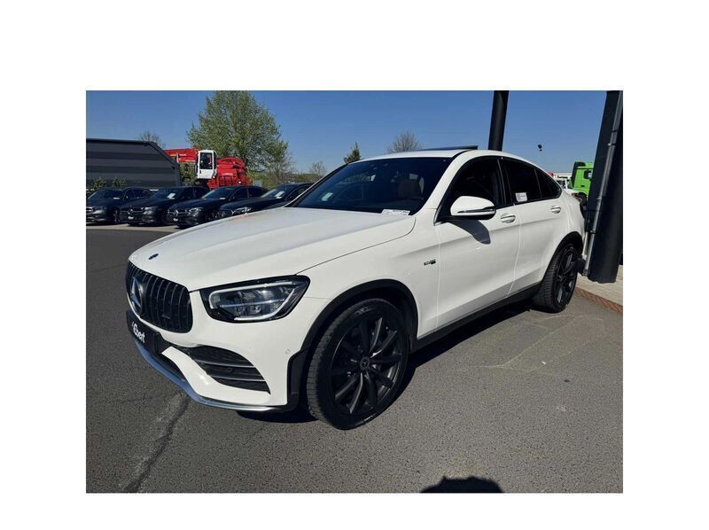 Weiss Gebraucht 2020 Mercedes GLC43 AMG AMG Coupé | 67.412 € - Bild 1/4