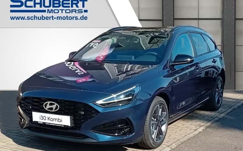 Blau Gebraucht 2025 Hyundai i30 Advantage Kombi | 25.900 € (Guter Preis) - Bild 1/4