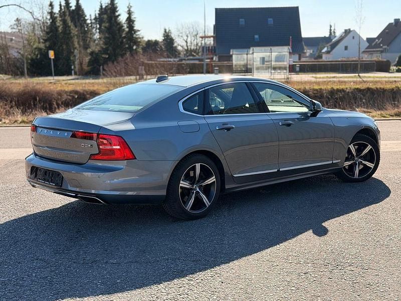 Gebraucht Volvo S90 Inscription 235 PS (172 kW) 2019 Grau Limousine