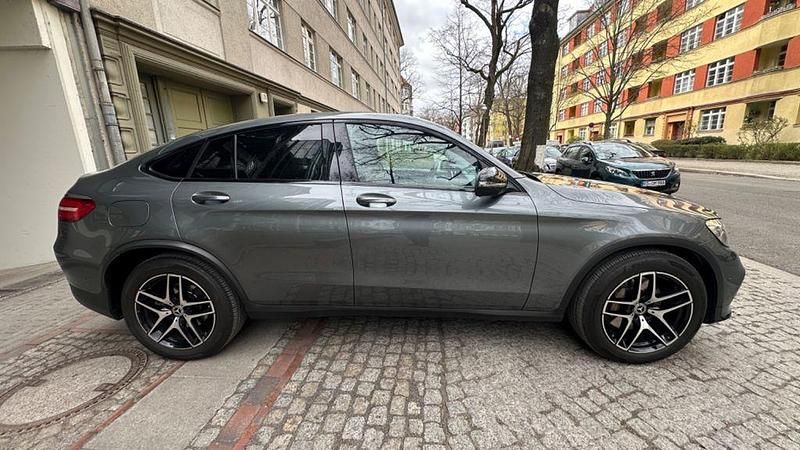Gebraucht Mercedes GLC350 AMG line 258 PS (189 kW) 2017 Grau SUV