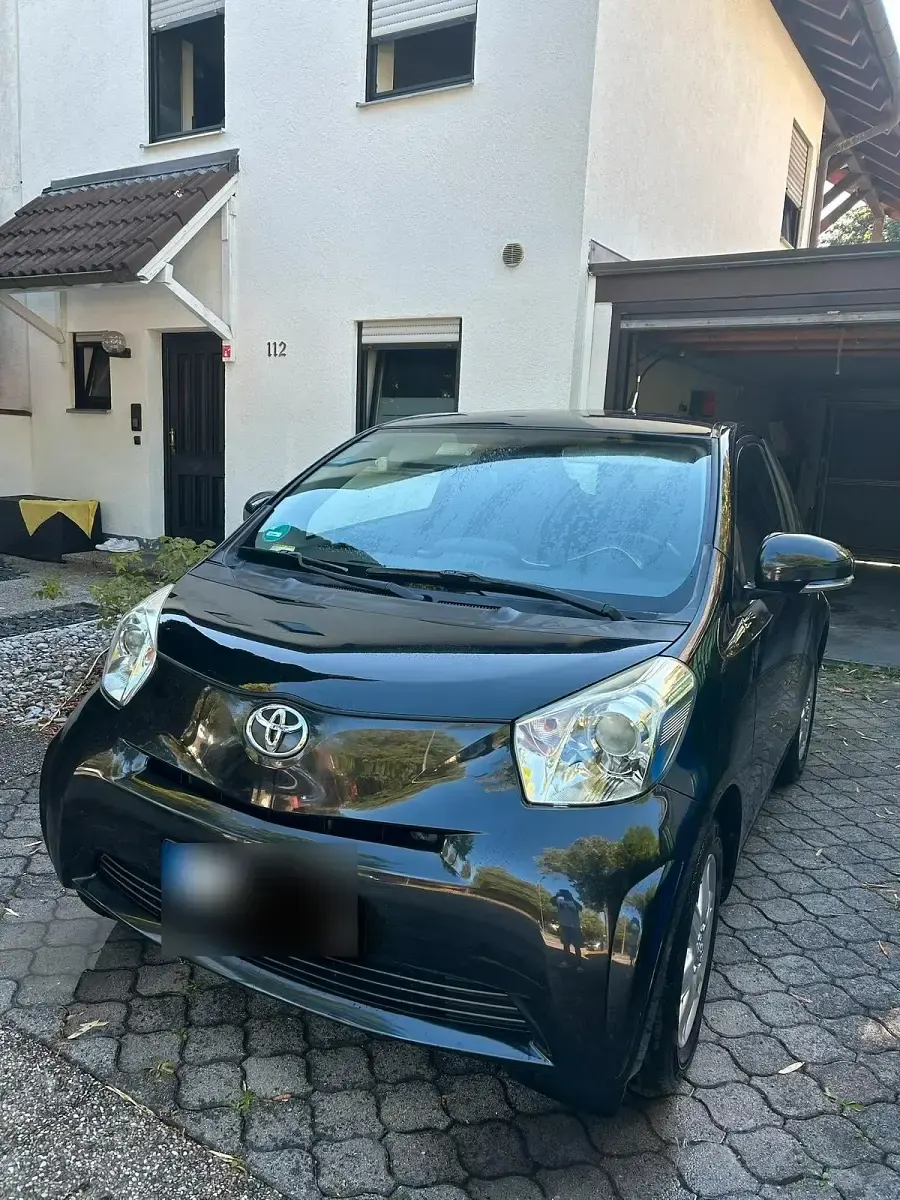 Gebraucht Toyota iQ 50 PS (36 kW) 2009 Schwarz Kleinwagen