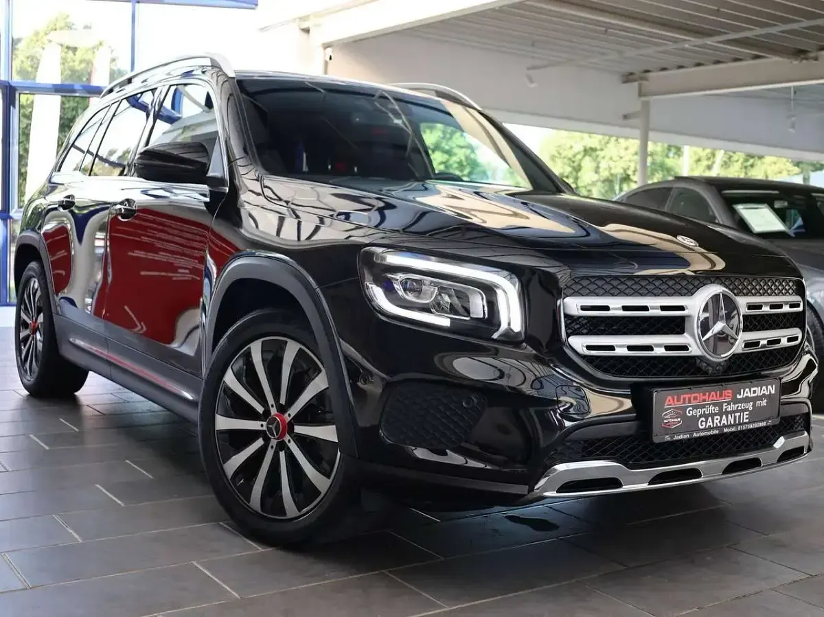 Gebraucht Mercedes GLB200 AMG Edition 1 163 PS (119 kW) 2019 Schwarz SUV