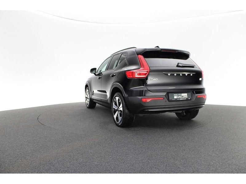 Gebraucht Volvo XC40 Core 169 kW (231 PS) 2022 Black solid stone SUV