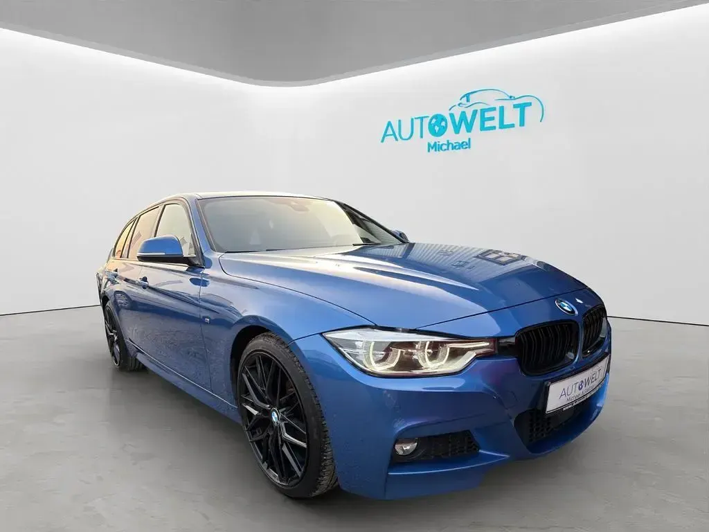 Gebraucht BMW 325 M Sport 224 PS (164 kW) 2017 Blau Kombi