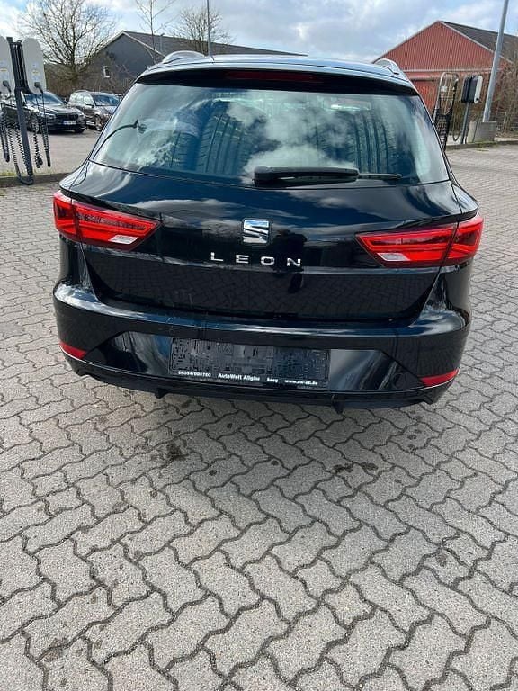 Gebraucht Seat Leon Style 116 PS (85 kW) 2020 Schwarz Limousine