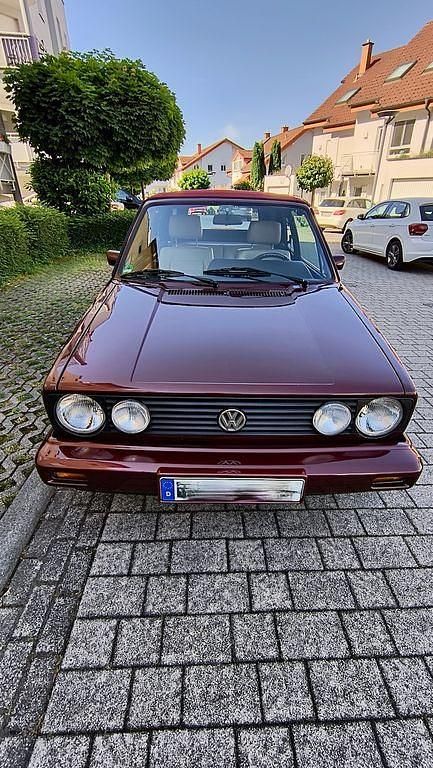 Violet Gebraucht 1992 VW Golf Cabriolet Classicline Cabrio | 17.980 € - Bild 1/4