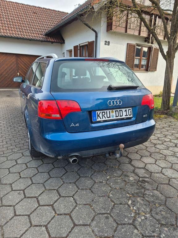 Gebraucht Audi A4 131 PS (96 kW) 2005 Blau Kombi