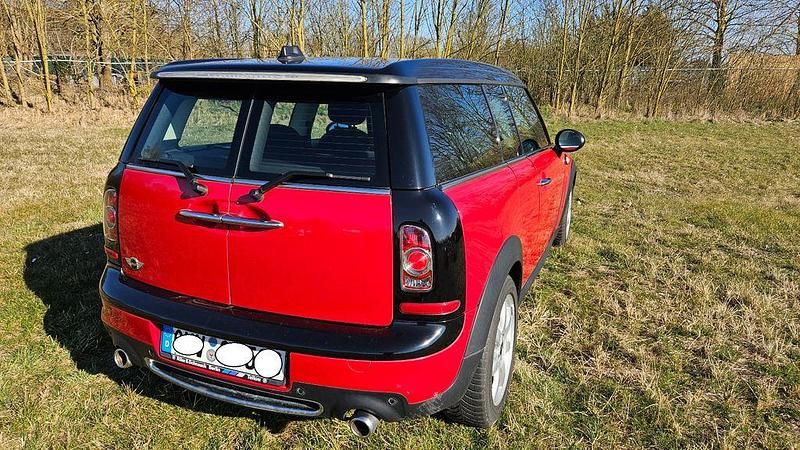 Gebraucht Mini Cooper SD Clubman 143 PS (105 kW) 2012 Rot Kombi