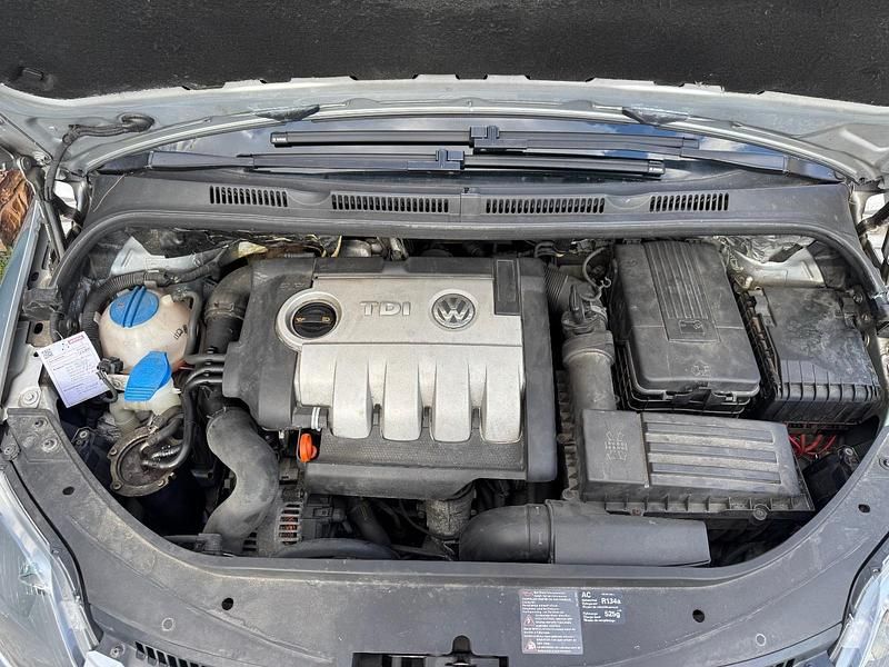 Gebraucht VW Golf Plus Cross 77 PS (56 kW) 2006 Grau Van / Kleinbus