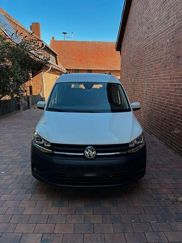 Weiß Gebraucht 2019 VW Caddy Van / Kleinbus | 18.600 € (Guter Preis) - Bild 1/4