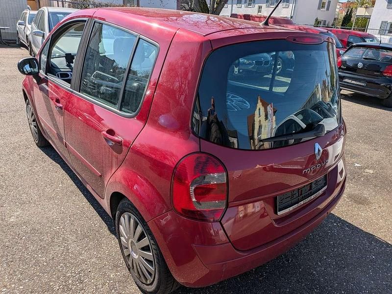 Gebraucht Renault Modus Dynamique 101 PS (74 kW) 2009 Rot dyna Van / Kleinbus