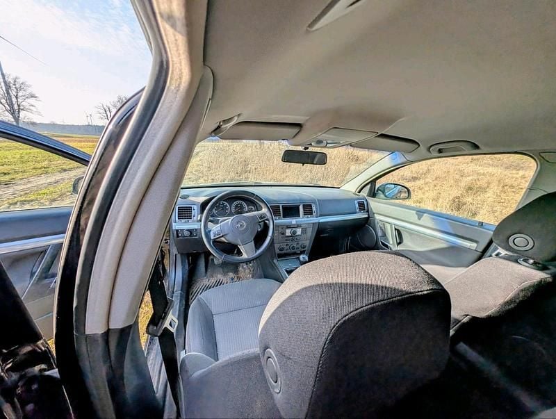 Gebraucht Opel Vectra 150 PS (110 kW) 2005 Schwarz Kombi