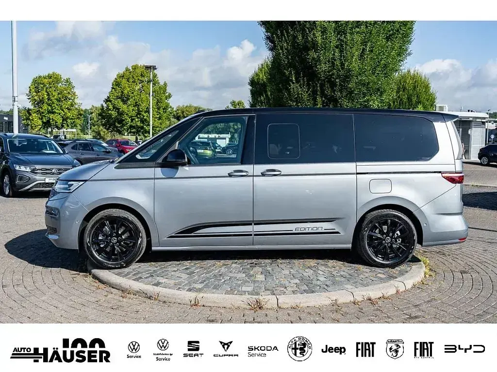 Gebraucht VW Multivan Edition 150 PS (110 kW) 2025 Silber Van / Kleinbus