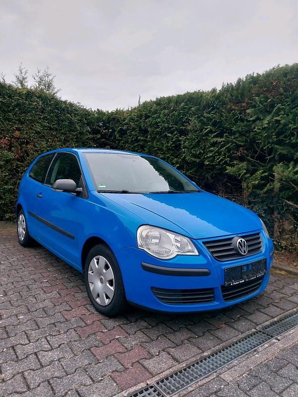 Gebraucht VW Polo Trendline 60 PS (44 kW) 2009 Blau Kleinwagen