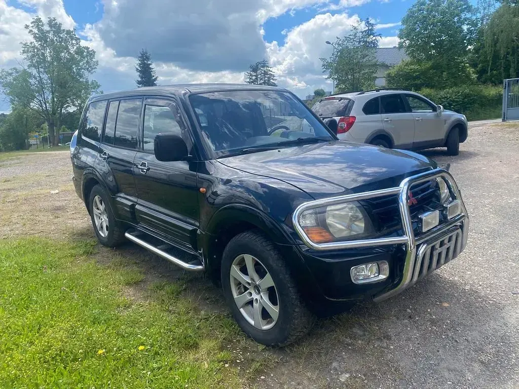 Gebraucht Mitsubishi Pajero 160 PS (117 kW) 2001 Schwarz SUV