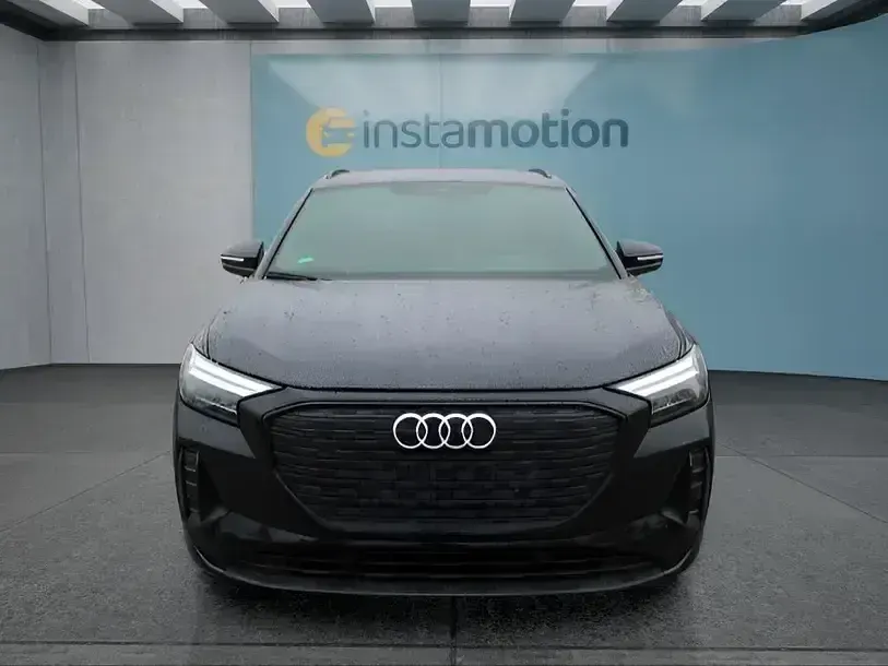 Second-hand Audi Q4 e-tron 150 kW (204 CP) 2023 Negru SUV