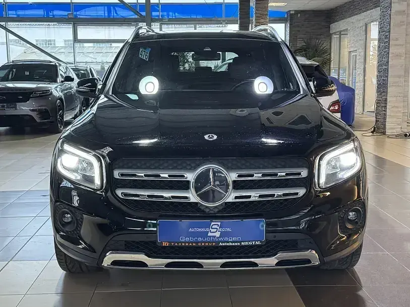 Gebraucht Mercedes GLB200 Business 150 PS (110 kW) 2021 Schwarz SUV