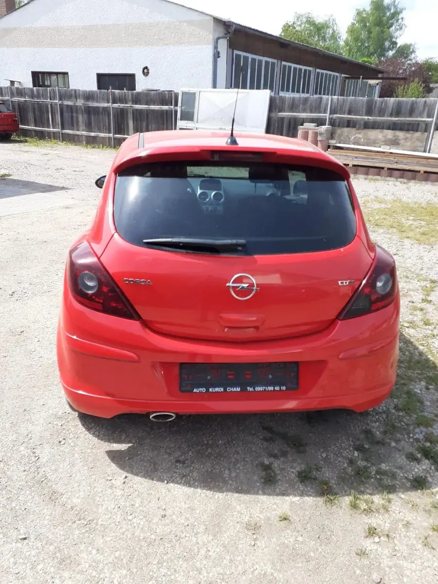Używany Opel Corsa 130 KM (95 kW) 2010 Czerwony Hatchback